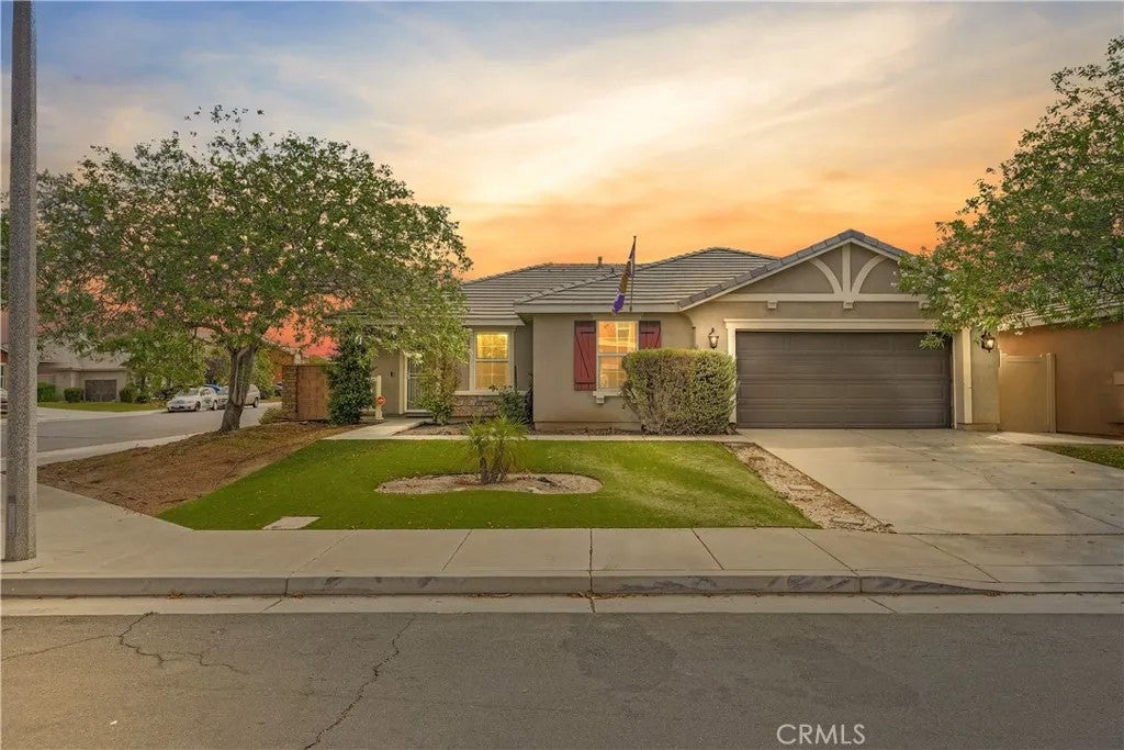 3411 Bryce Canyon Way — photo