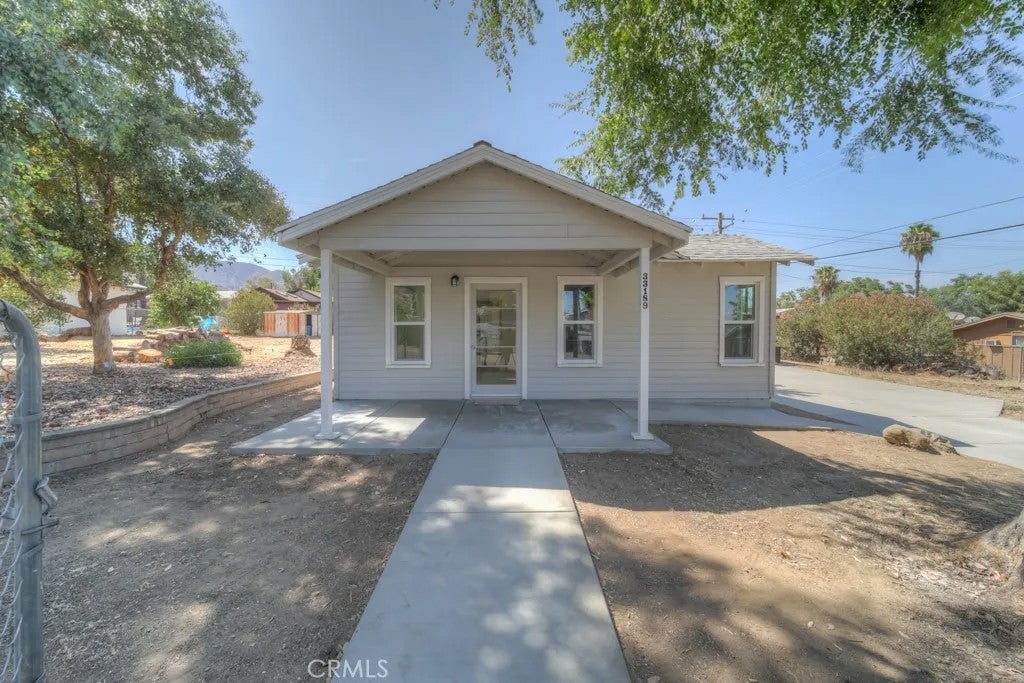 33189 Schaper Street — photo
