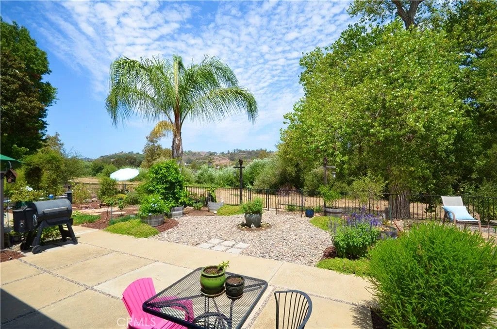 3404 Oak Cliff Drive 3 — photo