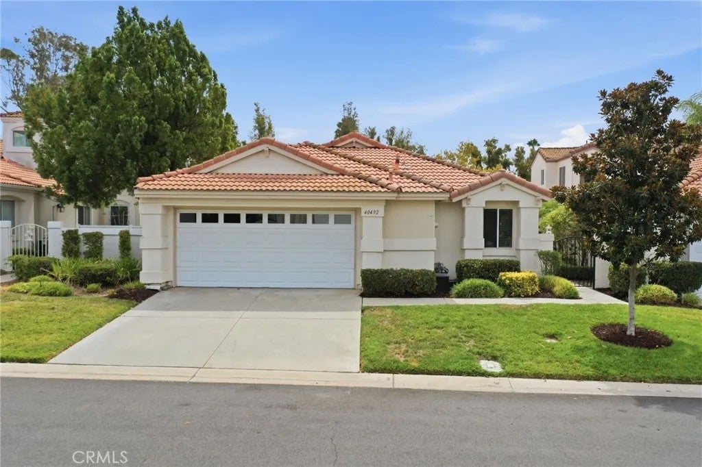 40492 Via Amapola — photo