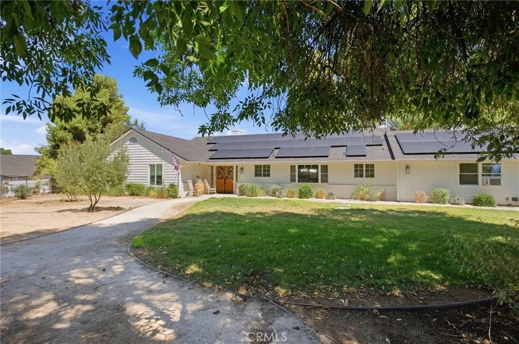 37434 Glenoaks — photo