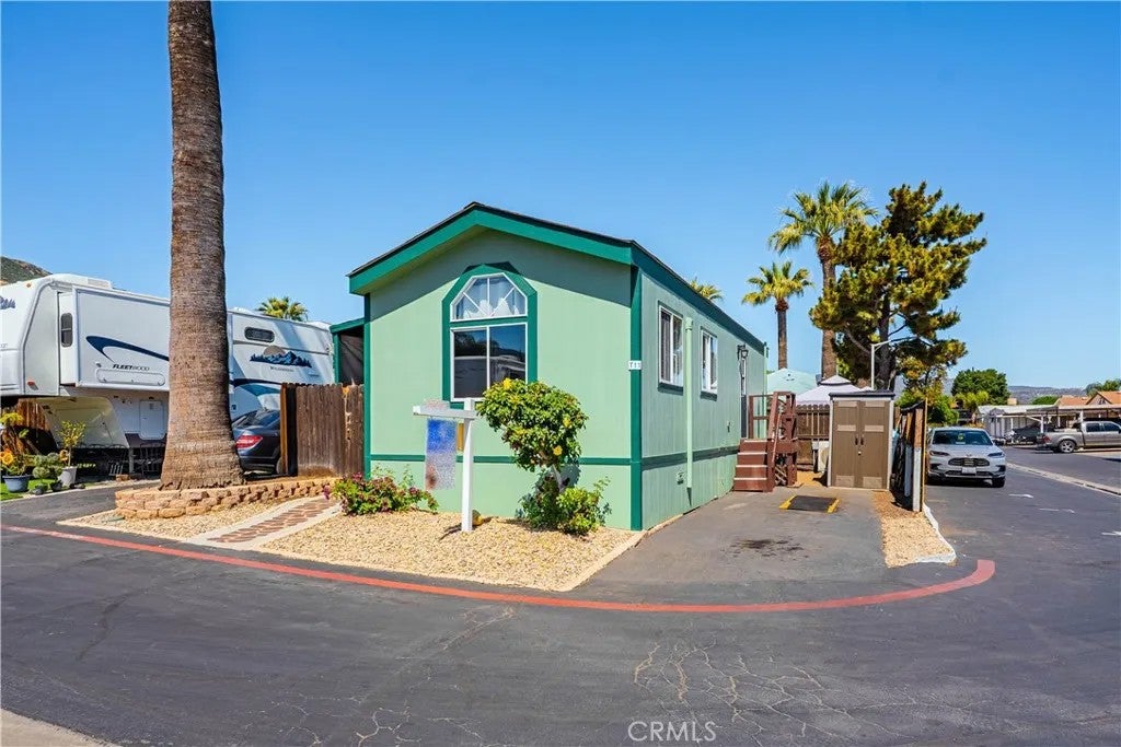 15980 Grand T11 — photo