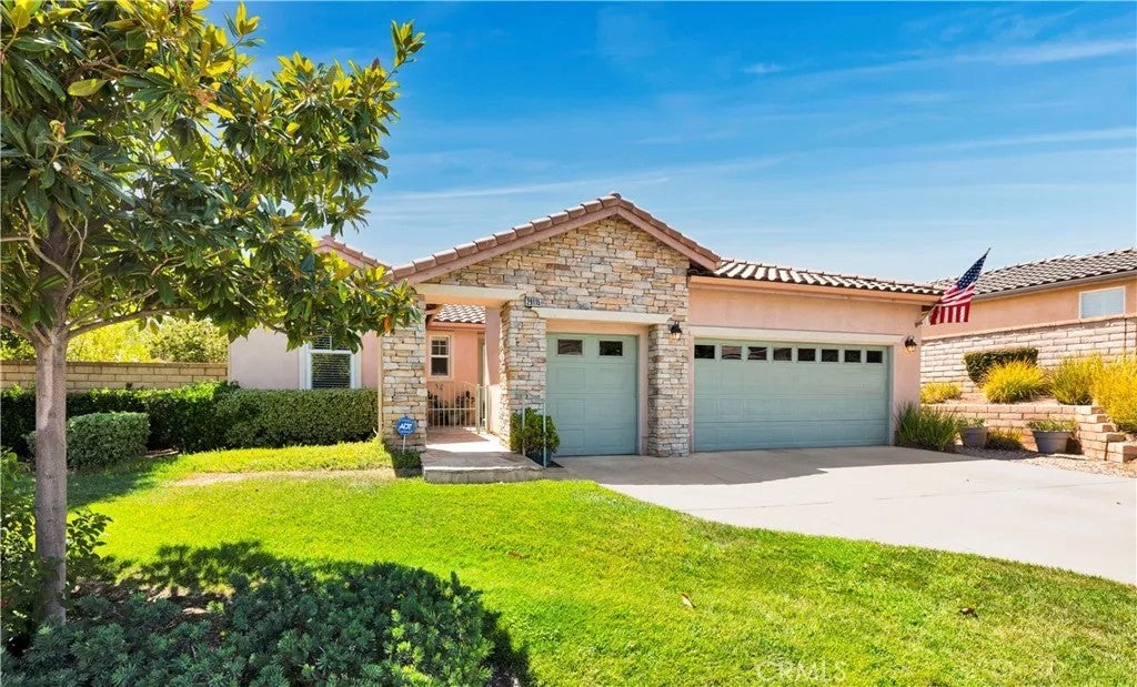 29115 Parkhill Court — photo