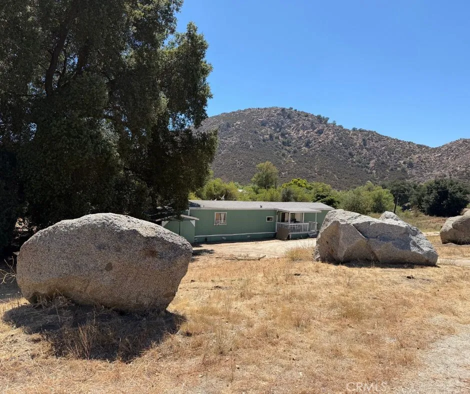 37525 E Benton Road, Temecula, CA 92592 — photo 2