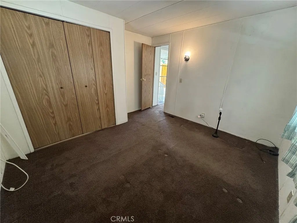 16437 Pinyon — photo