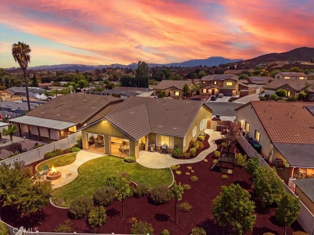 33563 Sunbonnet Court — photo
