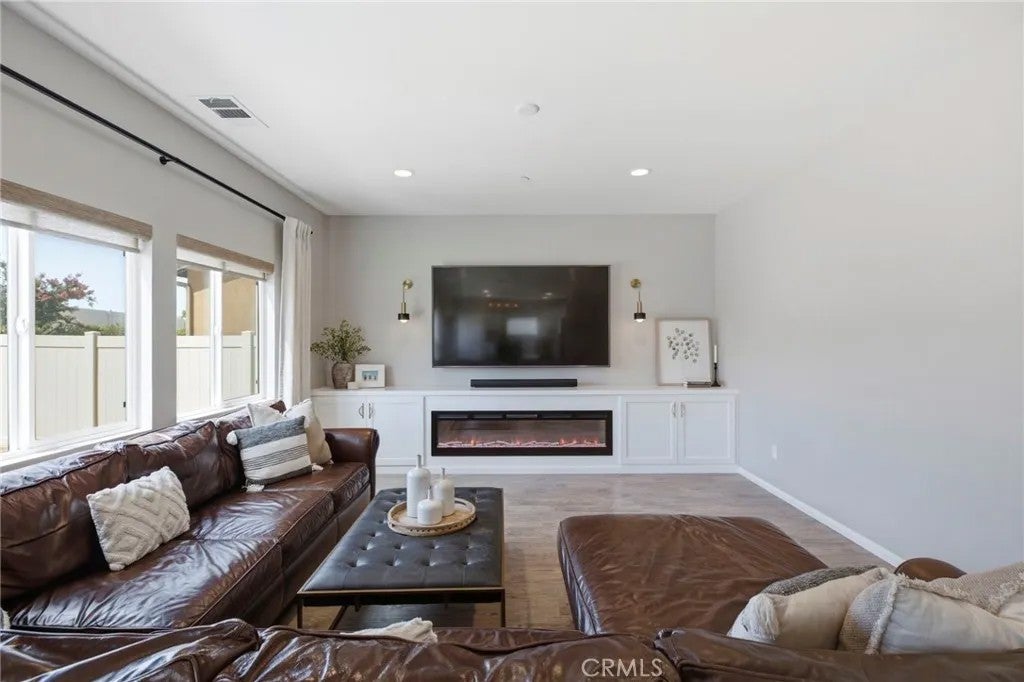 32593 Cumulus Lane — photo