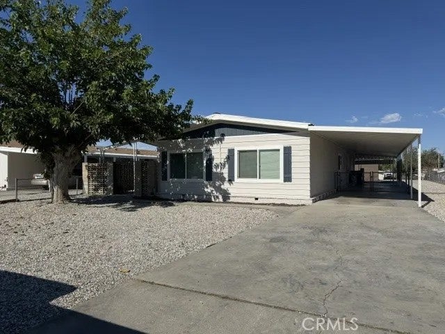25007 Howard Drive — photo