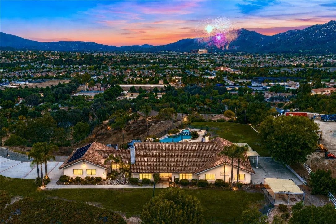43973 El Lucero Place — photo