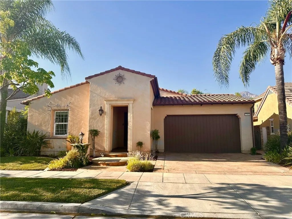 1341 Cole Lane — photo