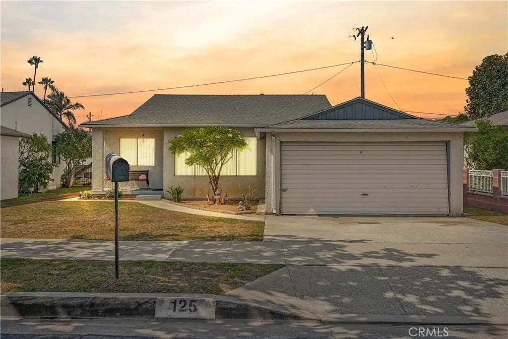 125 Given Place — photo