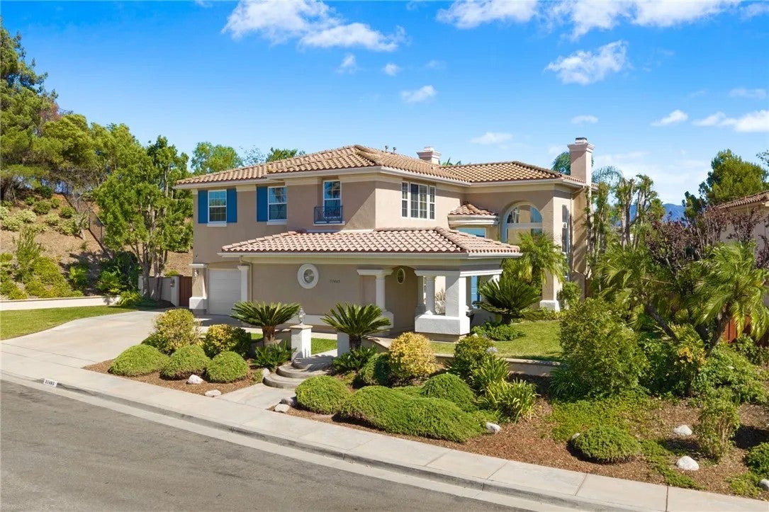 31465 Inverness Court — photo