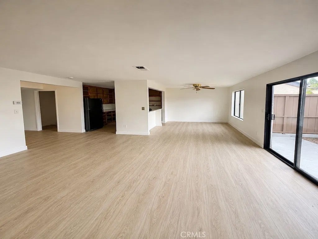450 W W Vermont 201 — photo