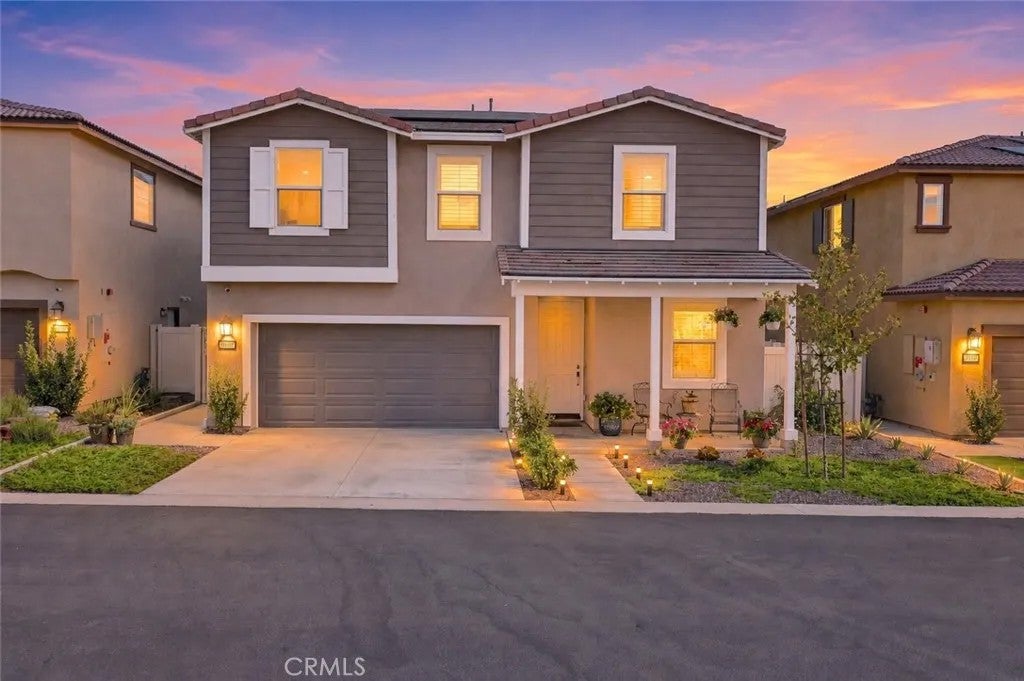 30108 Arroyo Springs — photo