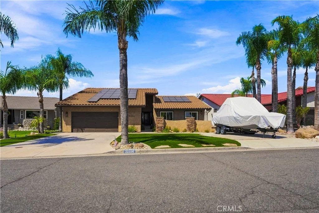 22336 Loch Lomond — photo