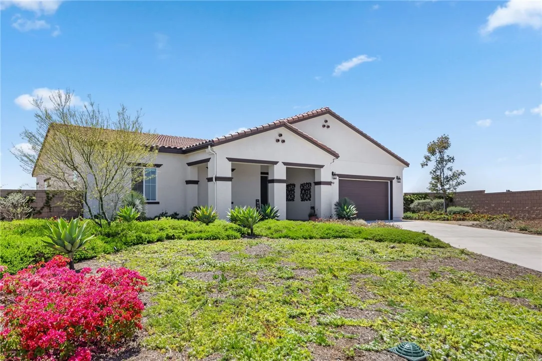 7631 Capstone Court, Riverside, CA 92506 — photo 2