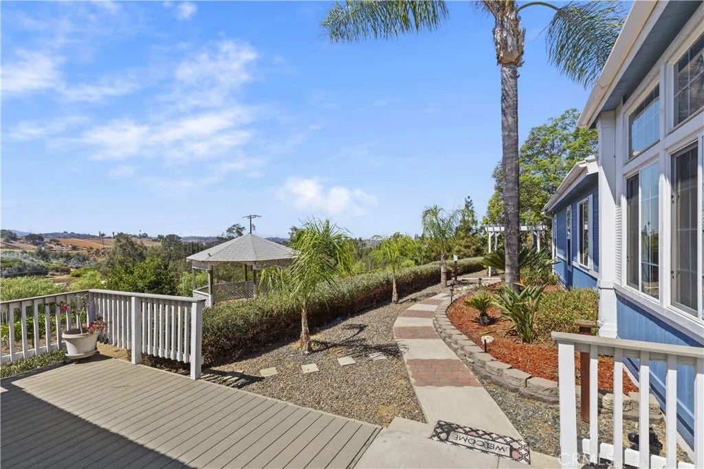 9914 W Lilac Road — photo