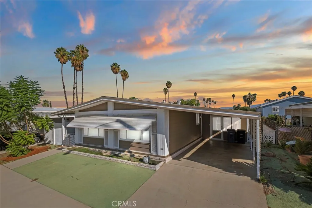 1756 San Leandro — photo