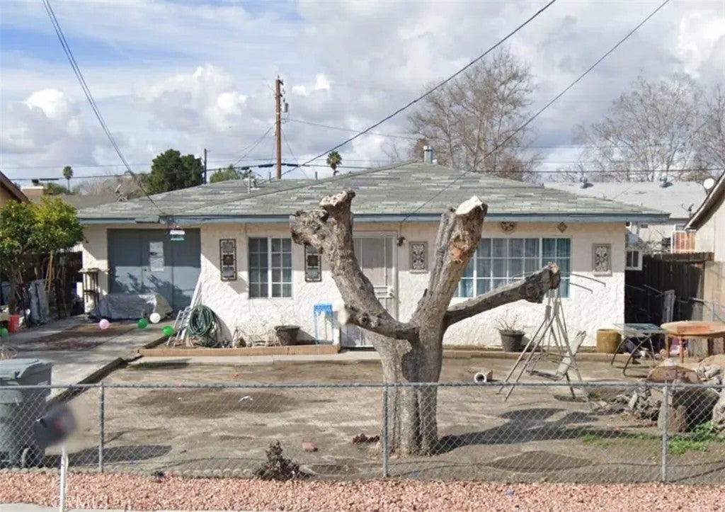 498 S Vernon — photo