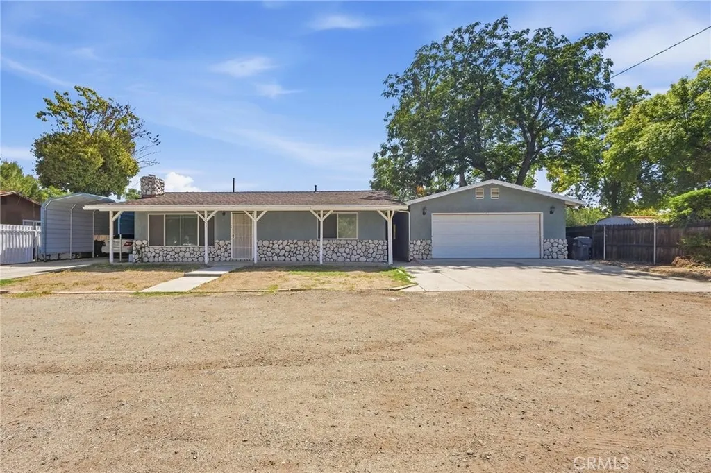 43233 Whittier — photo
