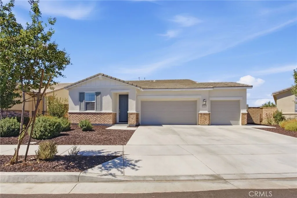 1919 Rodeo, Hemet, CA 92545 — photo 2
