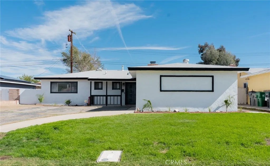 43714 Heaton — photo