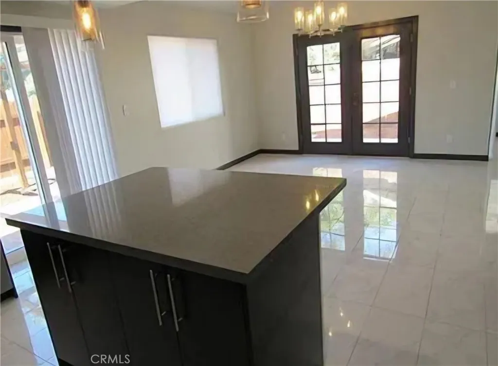827 Willow Tree, Fallbrook, CA 92028 — photo 2