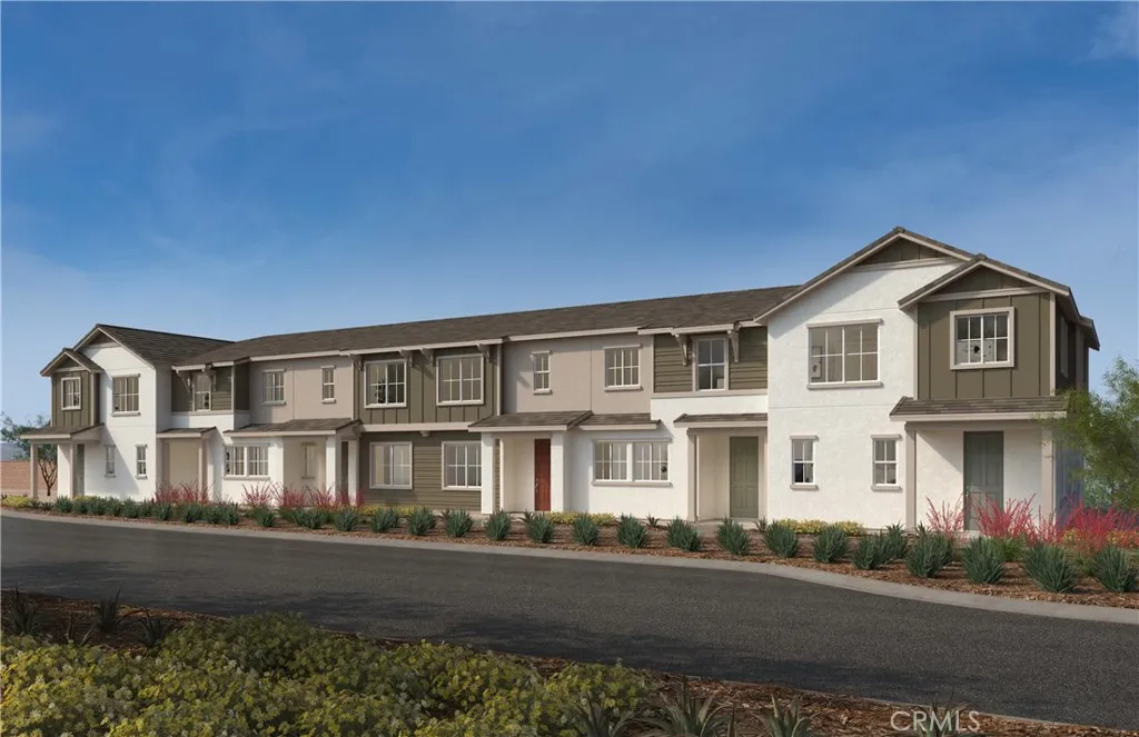 23379 Jefferson Avenue Unit 2604 — photo