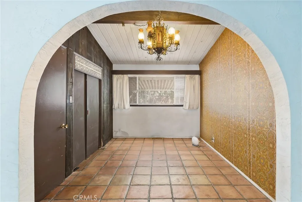 3837 Gates, Riverside, CA 92504 — photo 2