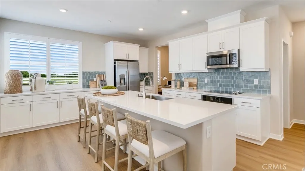 2637 E Lincoln Paseo — photo