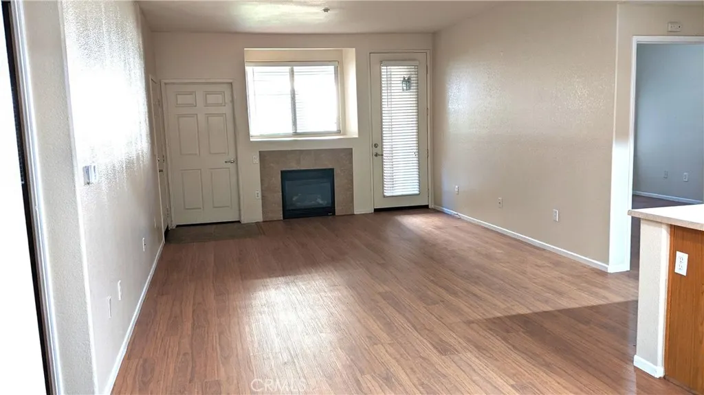 41410 Juniper Street Unit 1212 — photo
