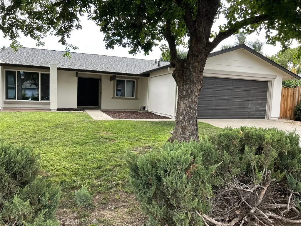 9445 Appalachian Drive — photo