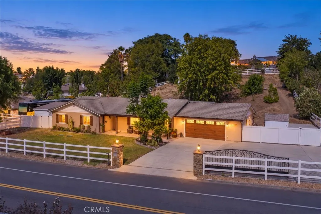 30270 Del Rey Road — photo