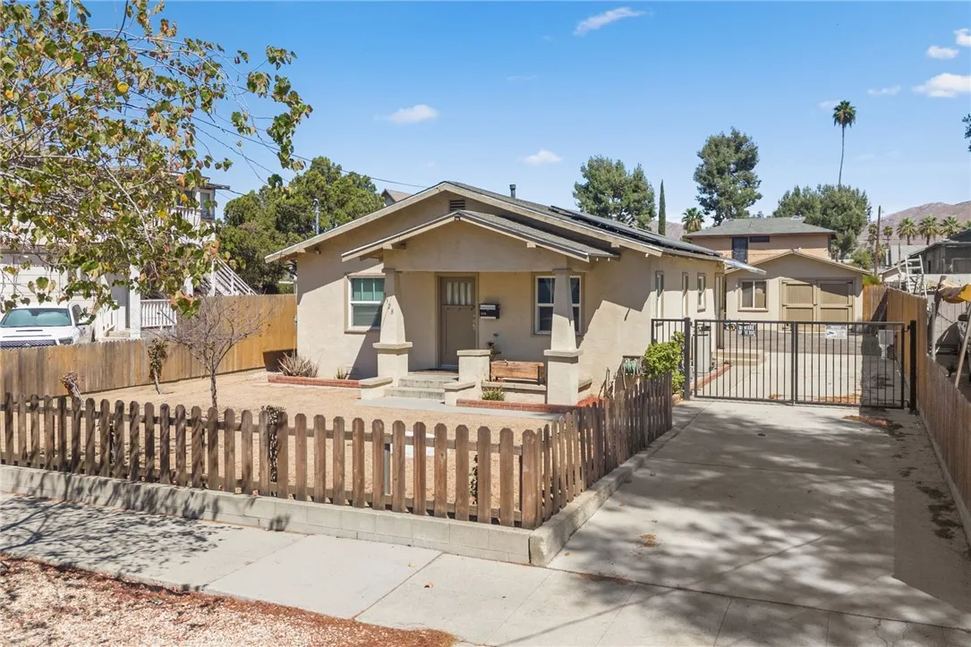 3328 Comer, Riverside, CA 92507 — photo 2