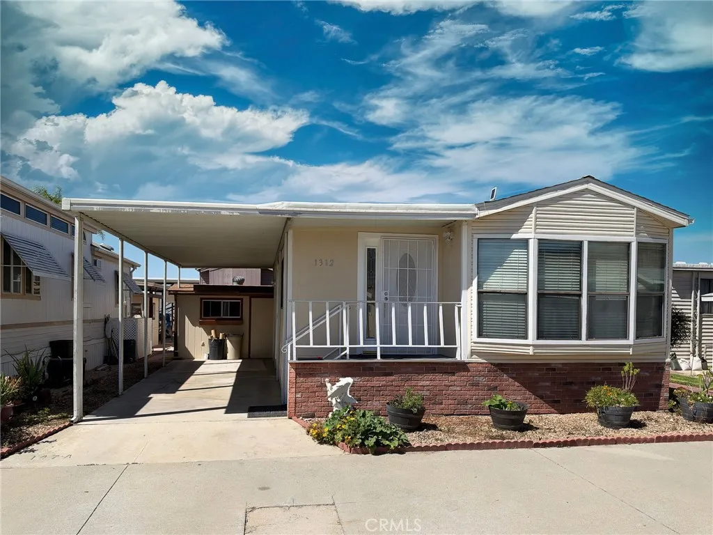 1312 Discovery Drive — photo