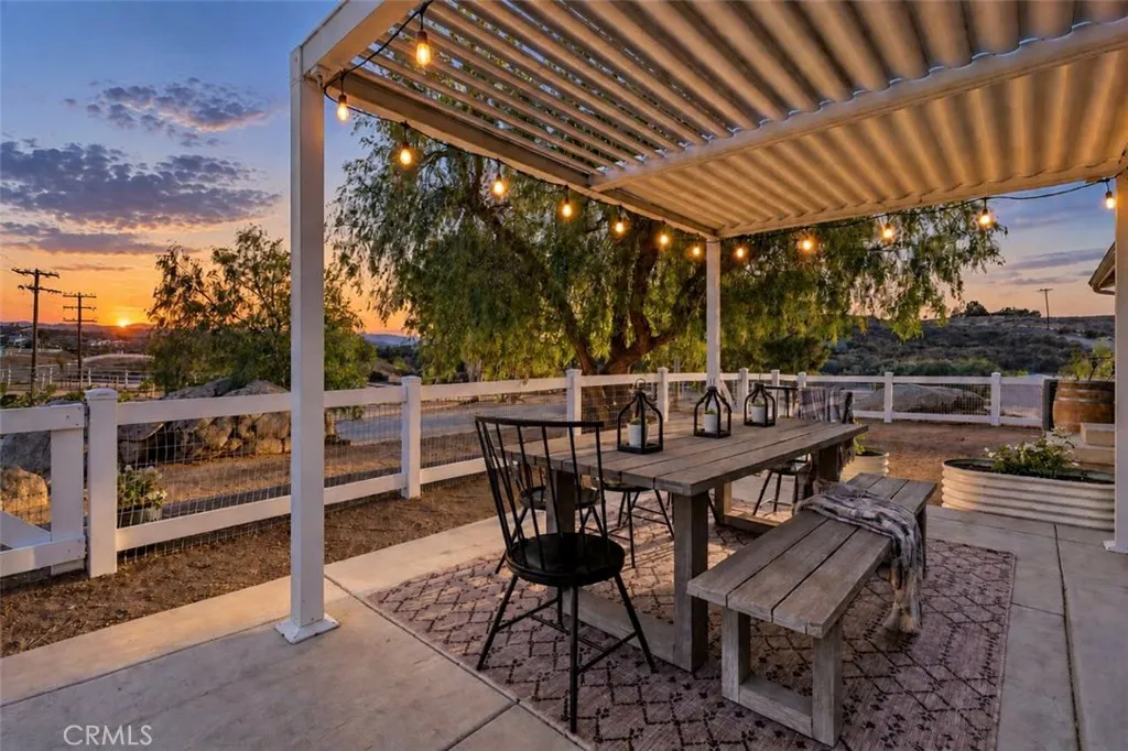 37098 Yuma, Temecula, CA 92592 — photo 2