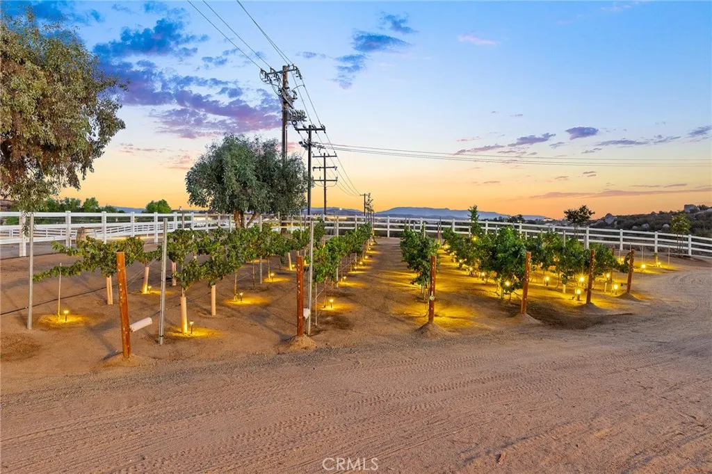 37098 Yuma, Temecula, CA 92592 — photo 3