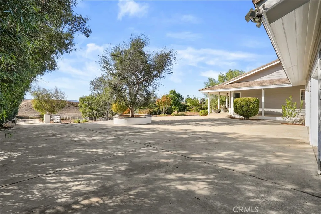 43130 John Warner, Temecula, CA 92592 — photo 3