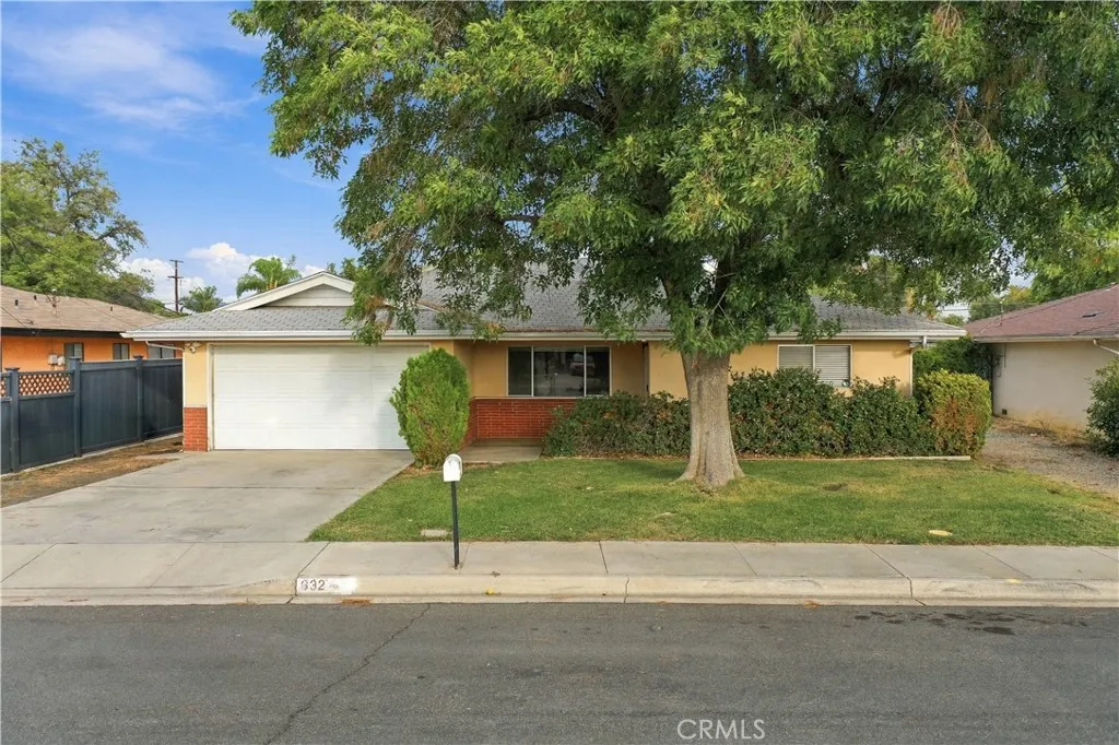 632 S Thompson — photo