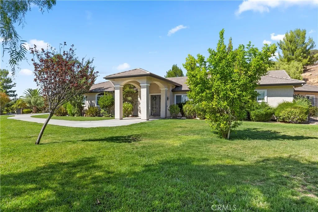 38580 Celine Cove — photo