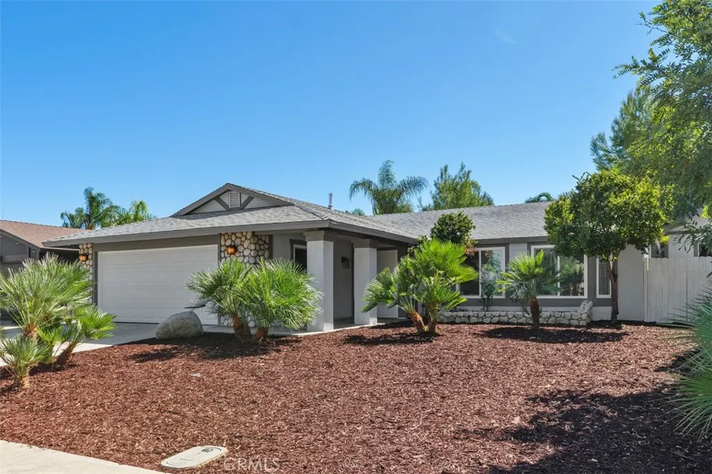 26117 Snow Creek — photo