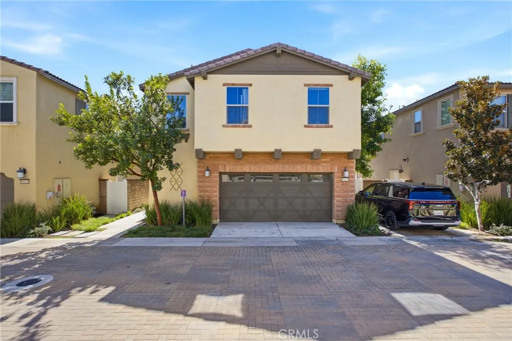 30425 Village Knoll Drive — photo
