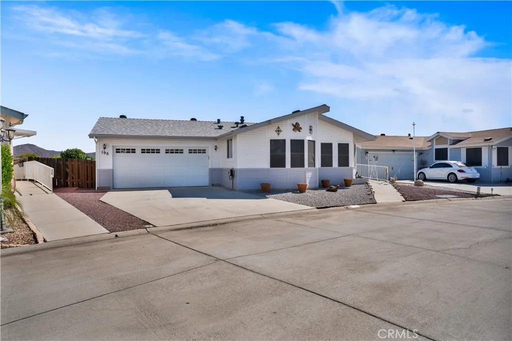27250 Murrieta Unit 196 — photo