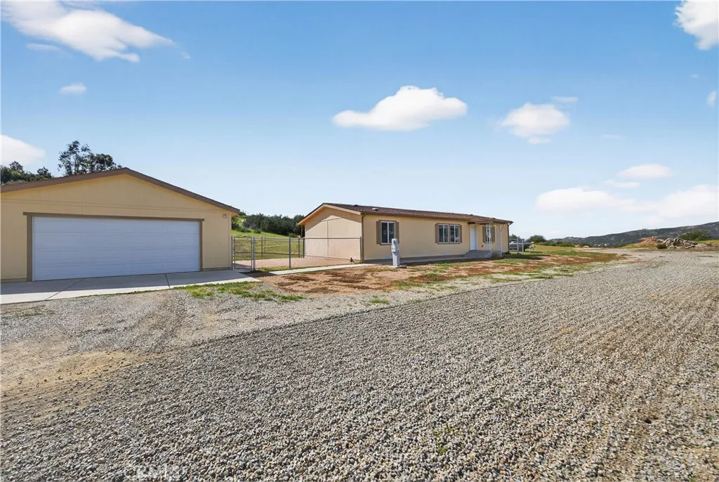 39230 Grassy Road — photo