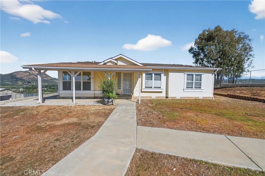 39210 Grassy Road — photo