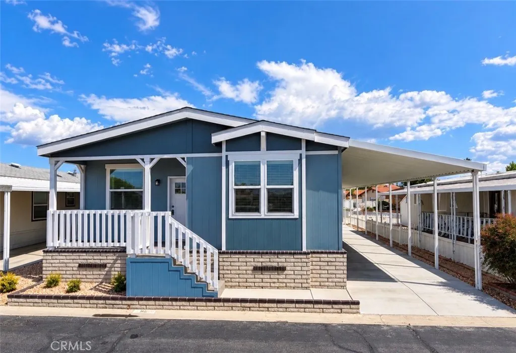 2205 W Acacia Unit 96 — photo