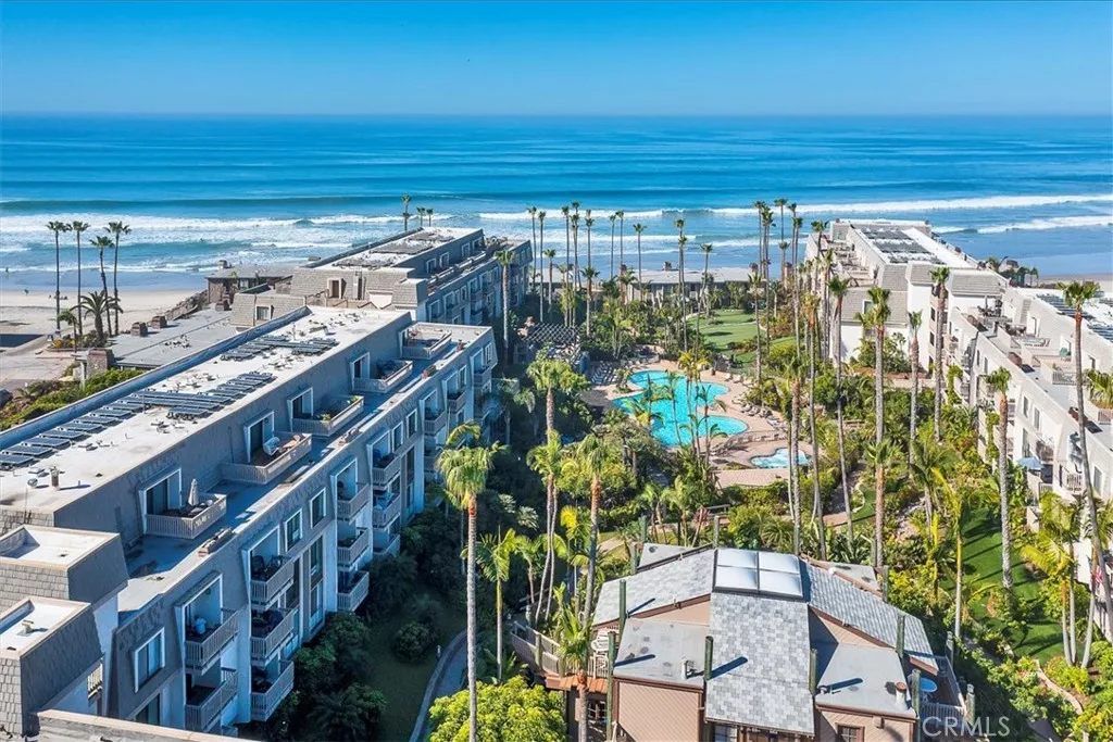 999 N Pacific Unit B200 — photo