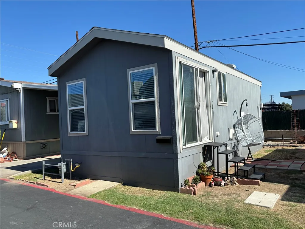 19548 E Cypress St Unit 2 — photo