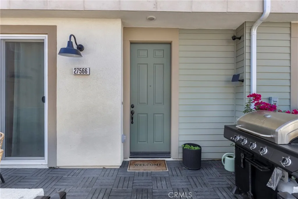 27566 Sanctuary Court — photo