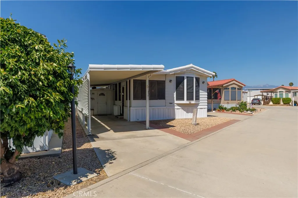 1295 S Cawston Avenue Unit 86 — photo